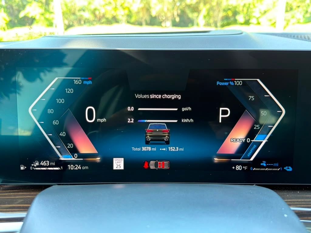 Certified Used 2026 Green BMW xDrive50e image 16