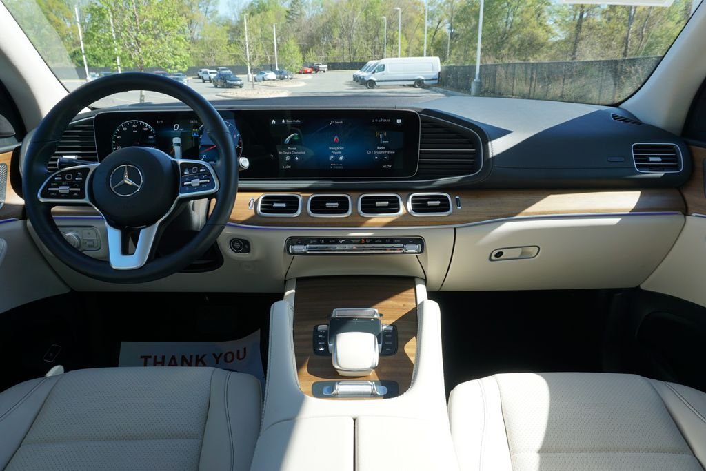 Certified Used 2022  Mercedes-Benz GLS 450 image 37