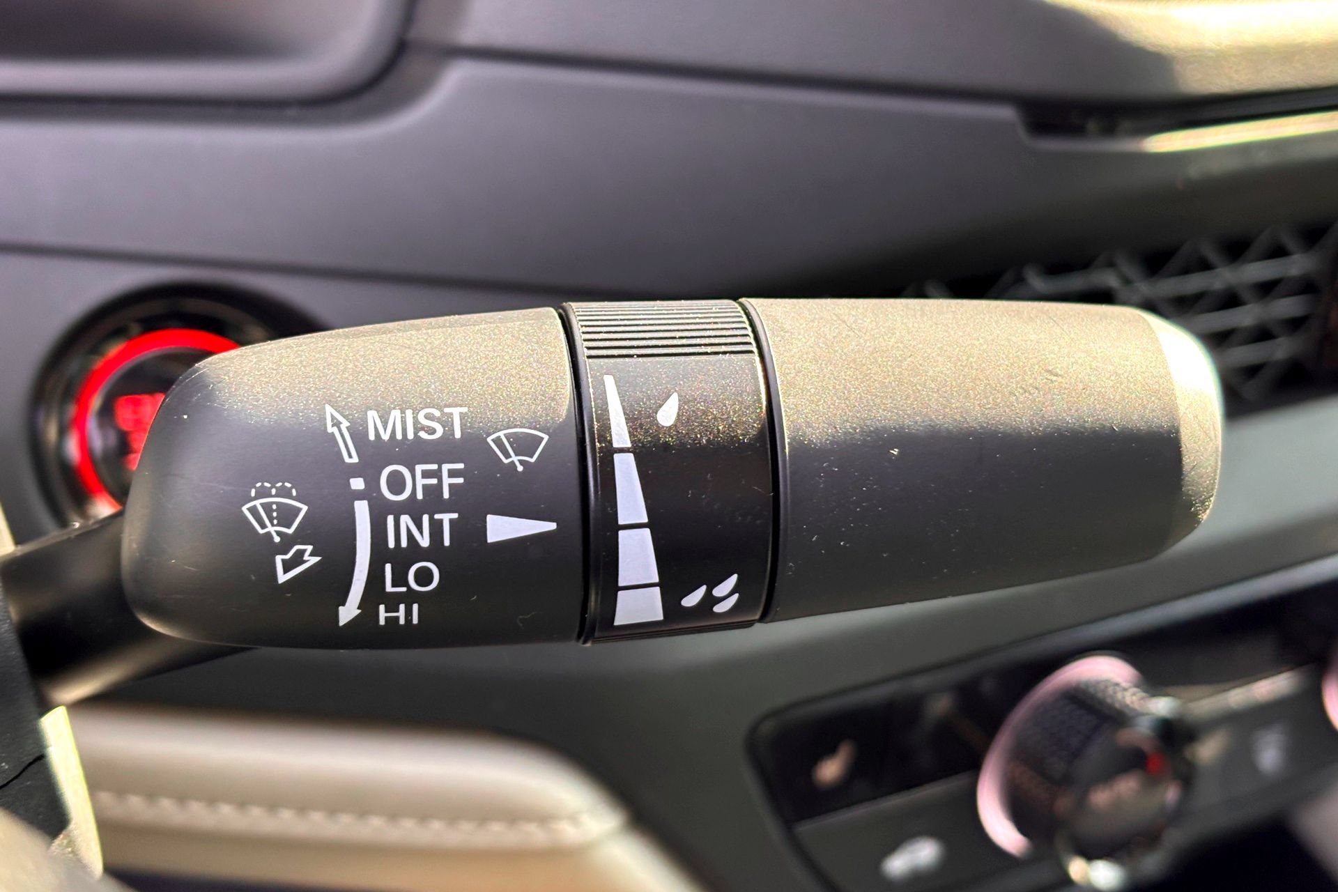 2025 Honda Accord SE - Photo 18