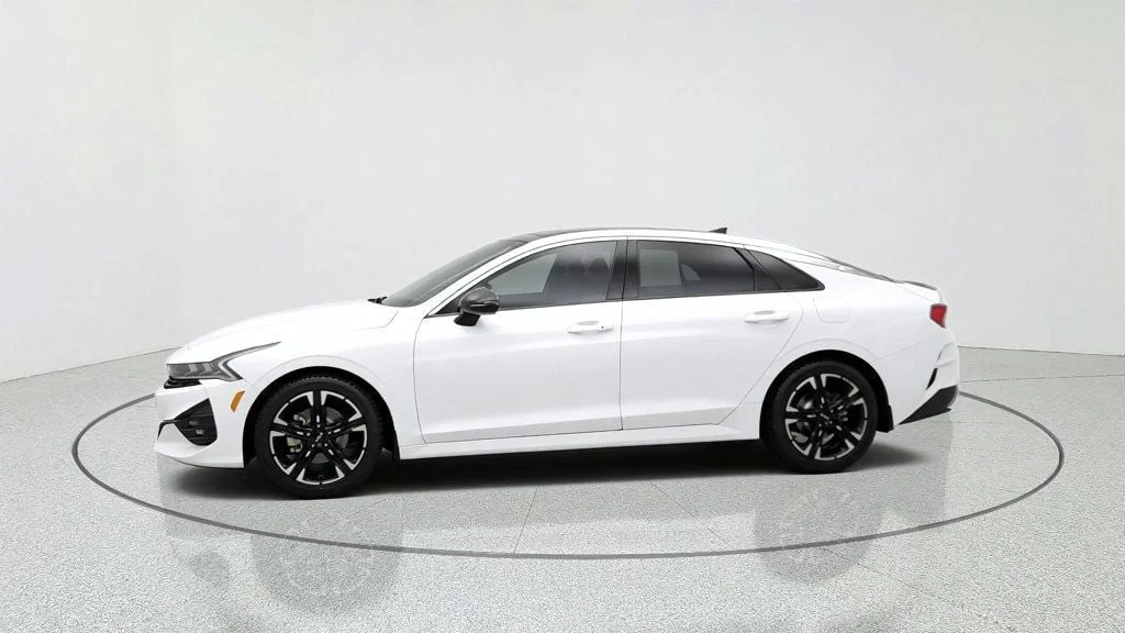 Used 2022 Glacial White Pearl Kia GT-Line Automatic FWD w/ Premium Package image 8