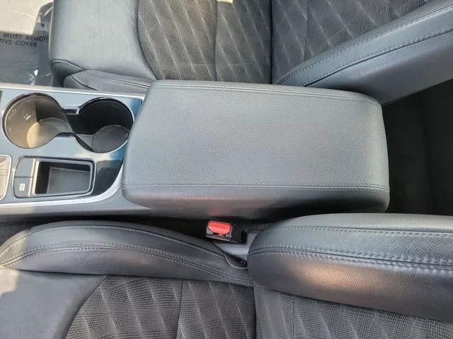 Used 2018 Blue Hyundai Sport image 24