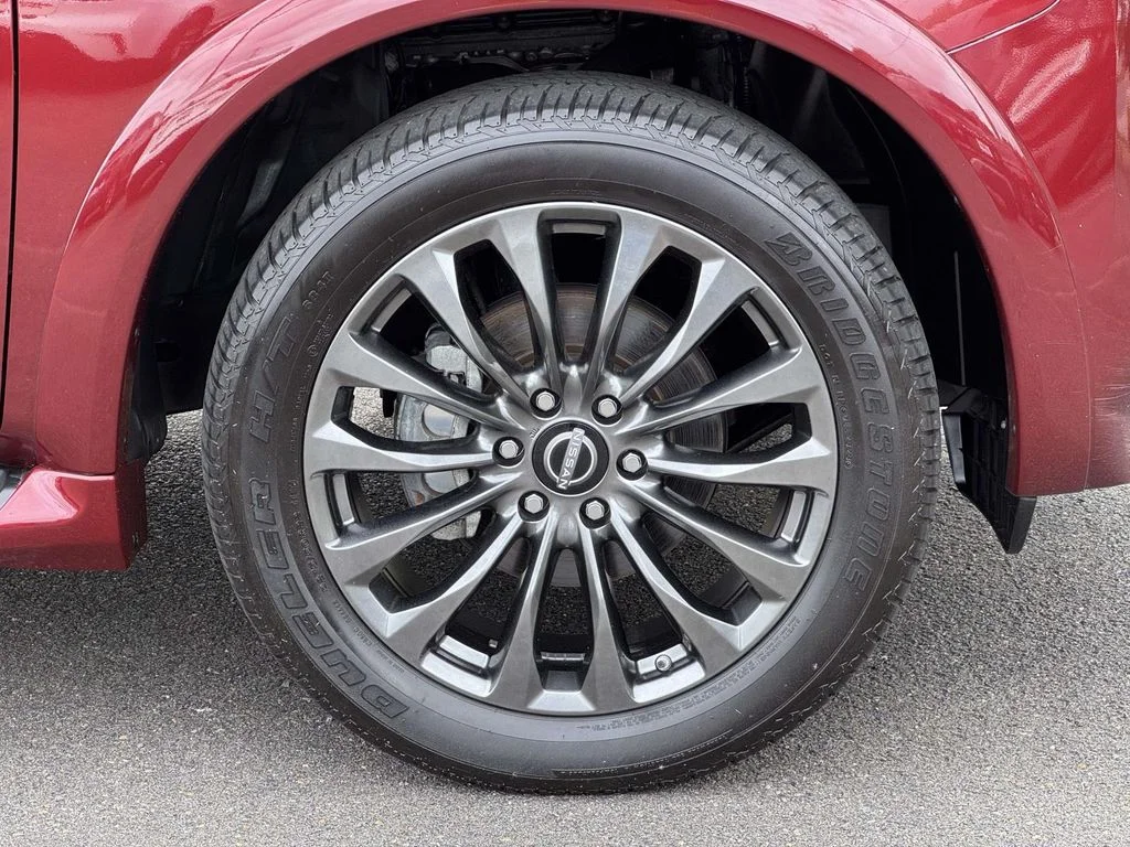 Used 2023 Red Nissan Platinum image 12