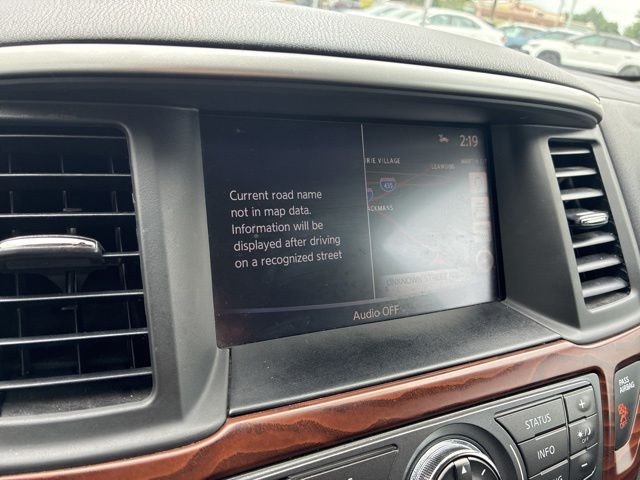 Used 2017 Caspian Blue Nissan Platinum image 20