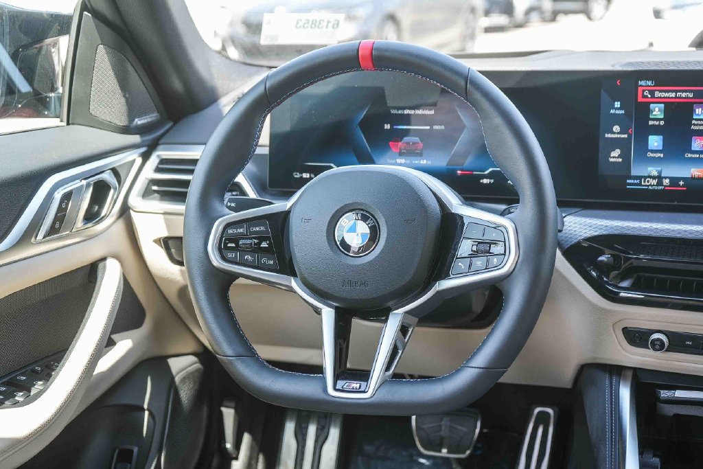 Used 2026 Vegas Red Metallic BMW M60 image 15