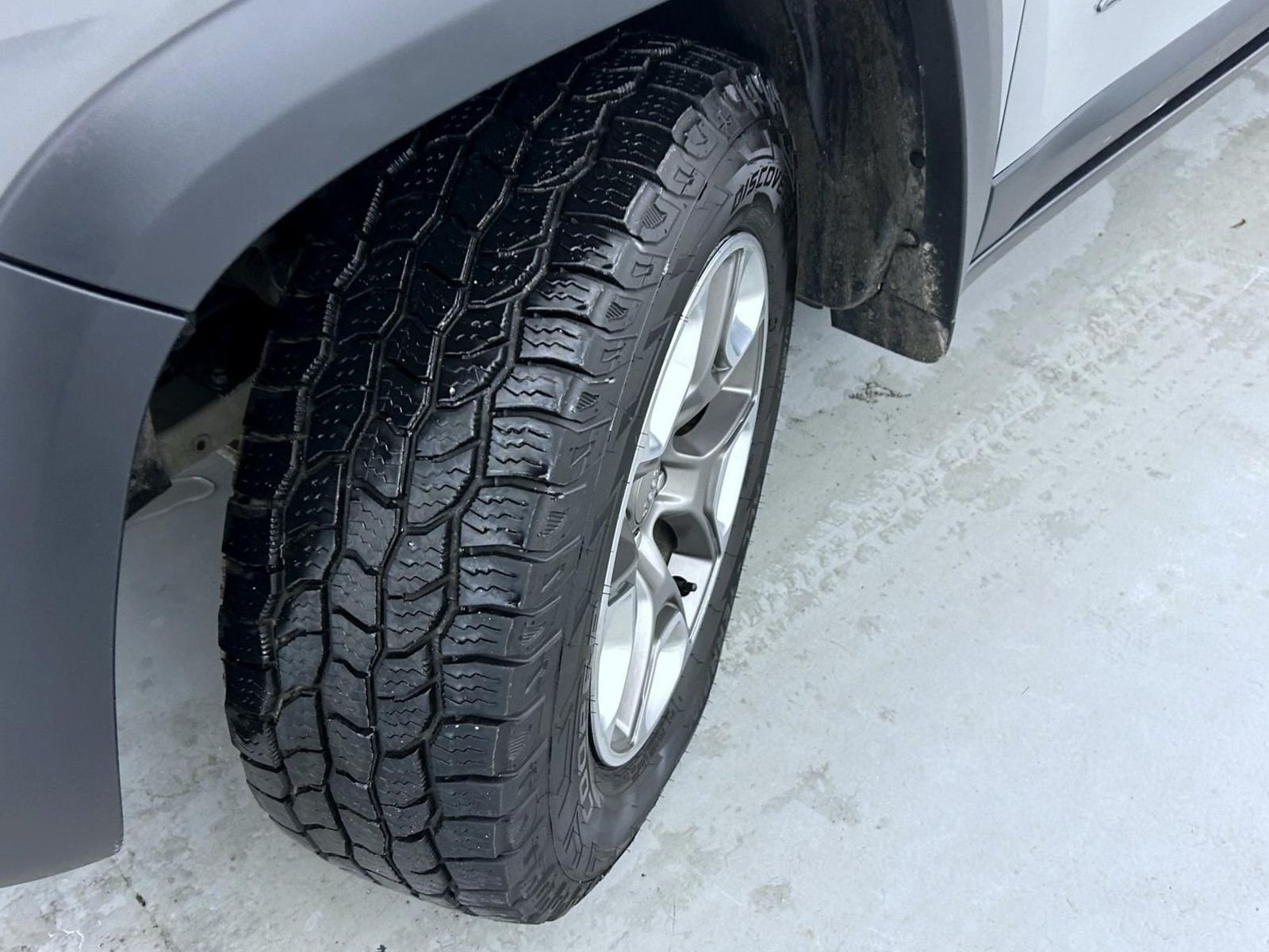 Used 2019 Gray Jeep Trailhawk image 23