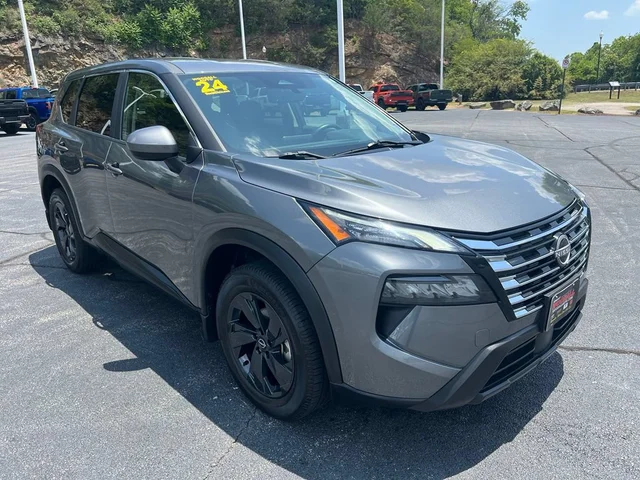 2024 Nissan Rogue SV