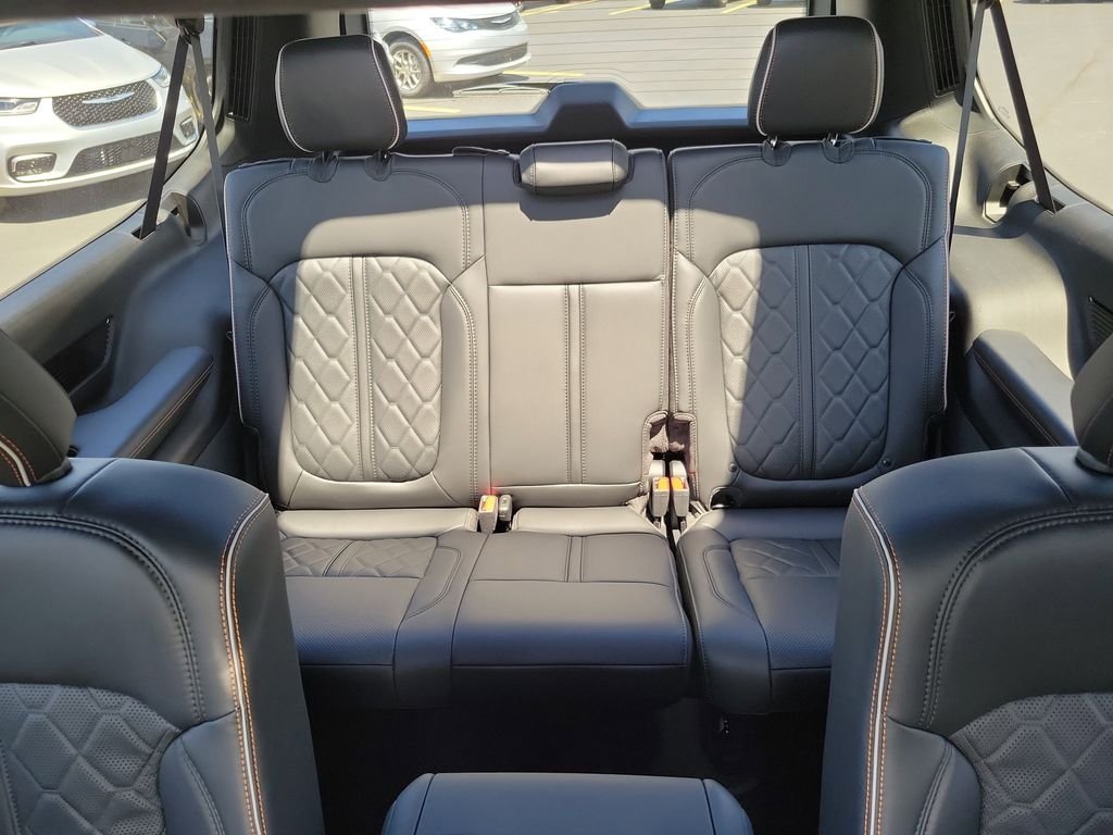 New 2026 Bright White Clearcoat Jeep Summit Reserve image 12