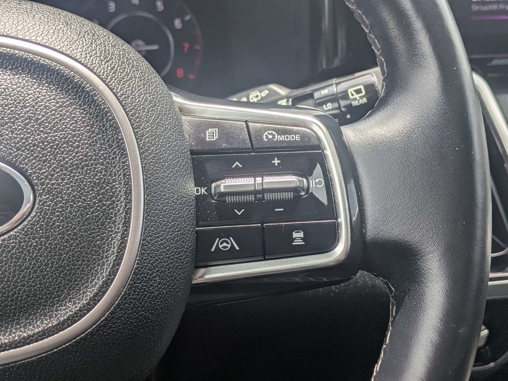 Used 2021 Beige Kia SX-Prestige image 28