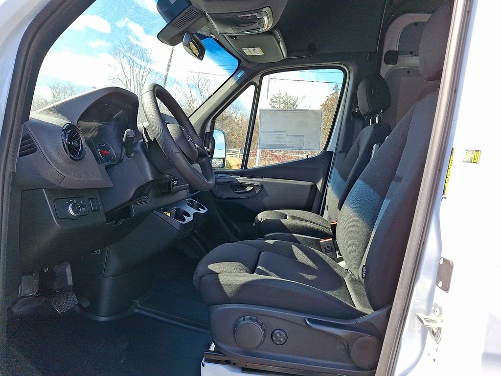 2025 Mercedes-Benz Sprinter Cargo Van Base - Photo 8