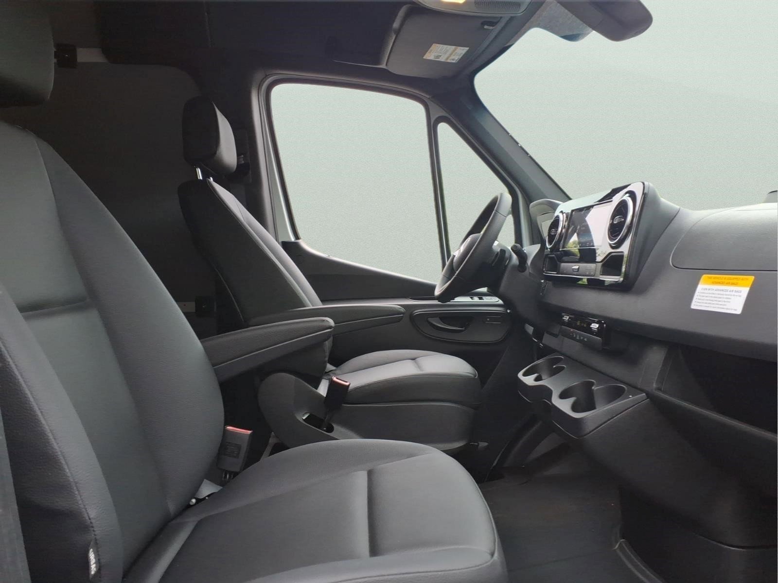 2025 Mercedes-Benz Sprinter Cargo Van Base - Photo 15