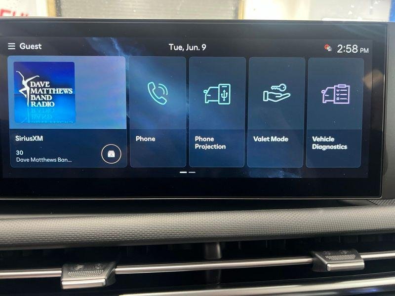 New 2026 White Hyundai SE AWD image 26