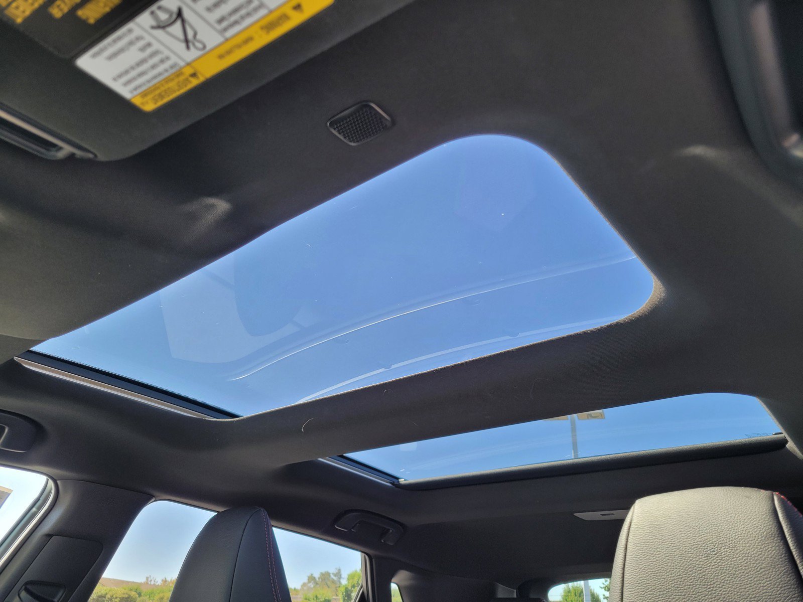 Used 2025  Toyota  image 17