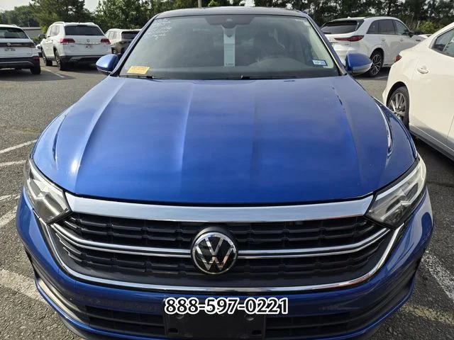 Used 2024 Blue Volkswagen 1.5T SE image 12