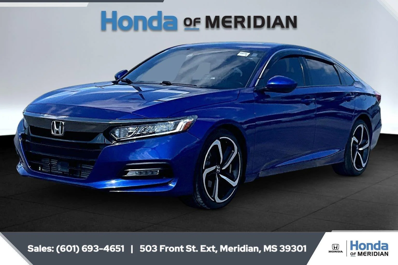 Used 2020 Still Night Pearl Honda Sport image 10