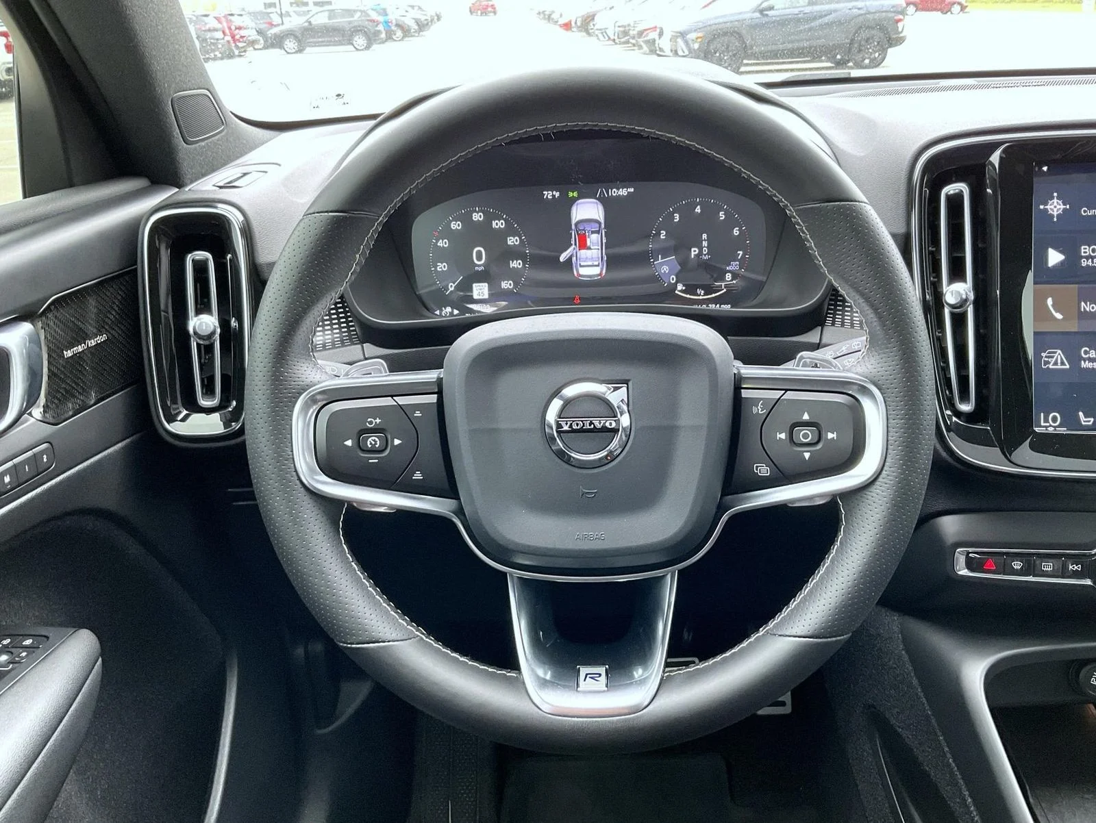 Used 2020 White Volvo R-Design image 11