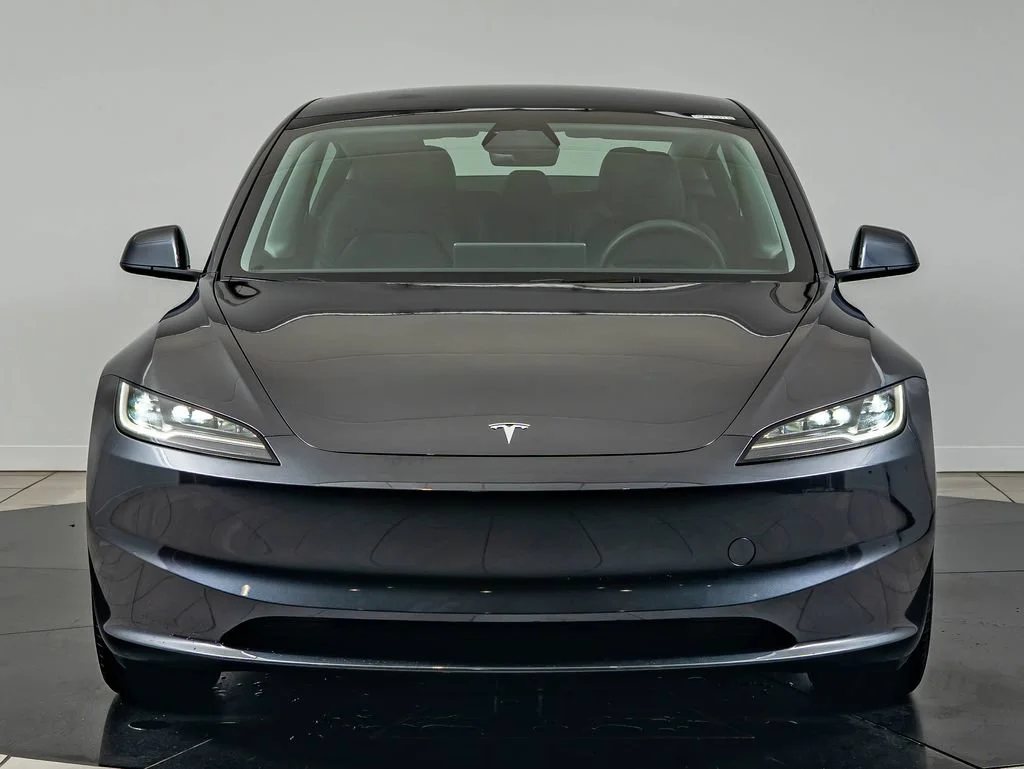Used 2024 Stealth Gray Tesla  image 2
