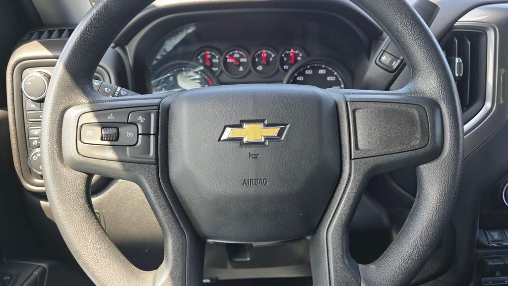 Used 2025 Summit White Chevrolet Custom image 27