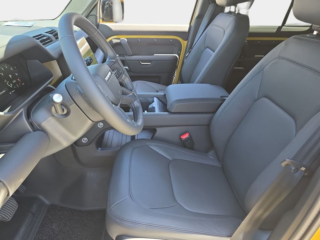 New 2026 Deep Sandglow Yellow Land Rover Trophy Edition Deep Sandglow image 15