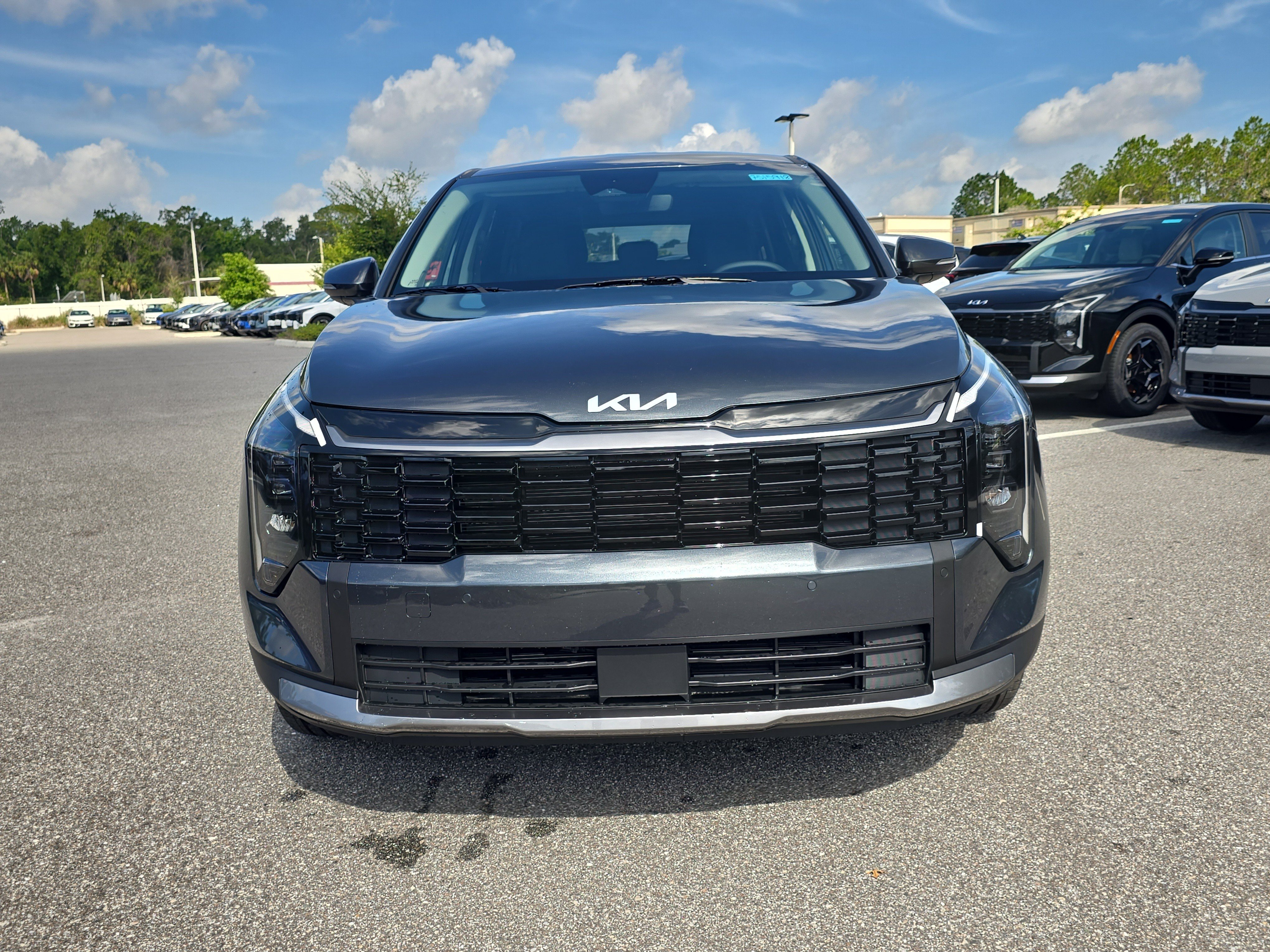 New 2026 Gravity Gray Kia EX image 3