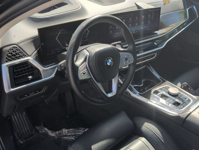 2025 BMW X7 40i - Photo 12