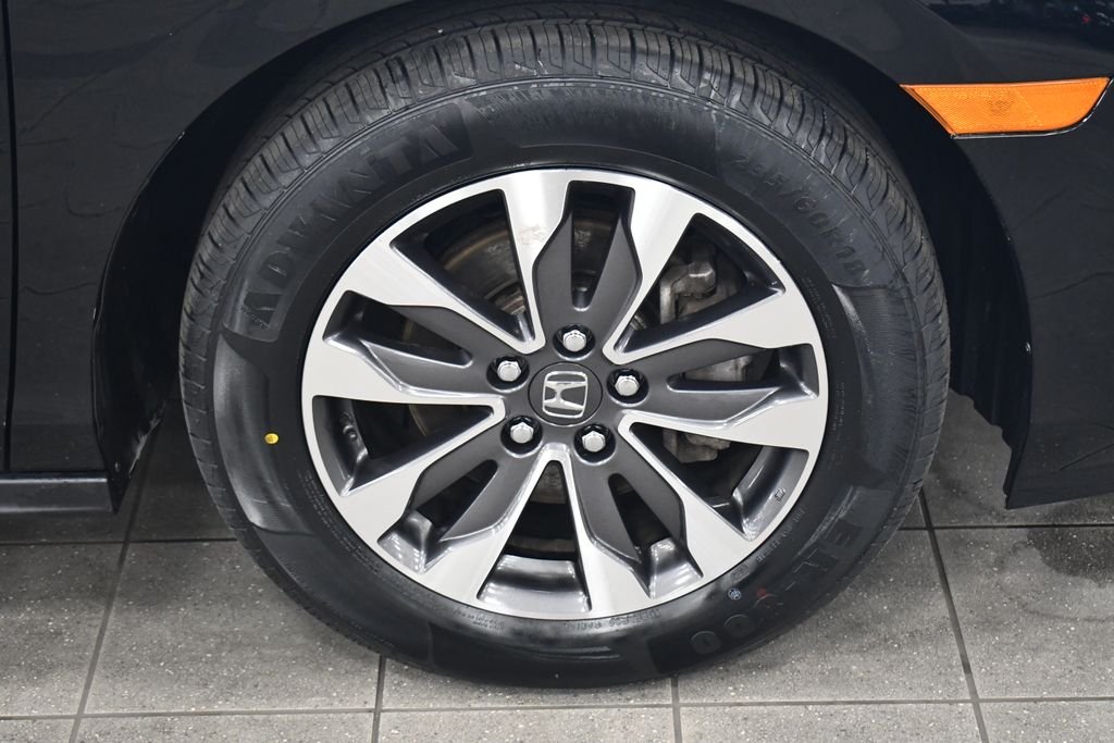 2023 Honda Odyssey EX-L - Photo 11