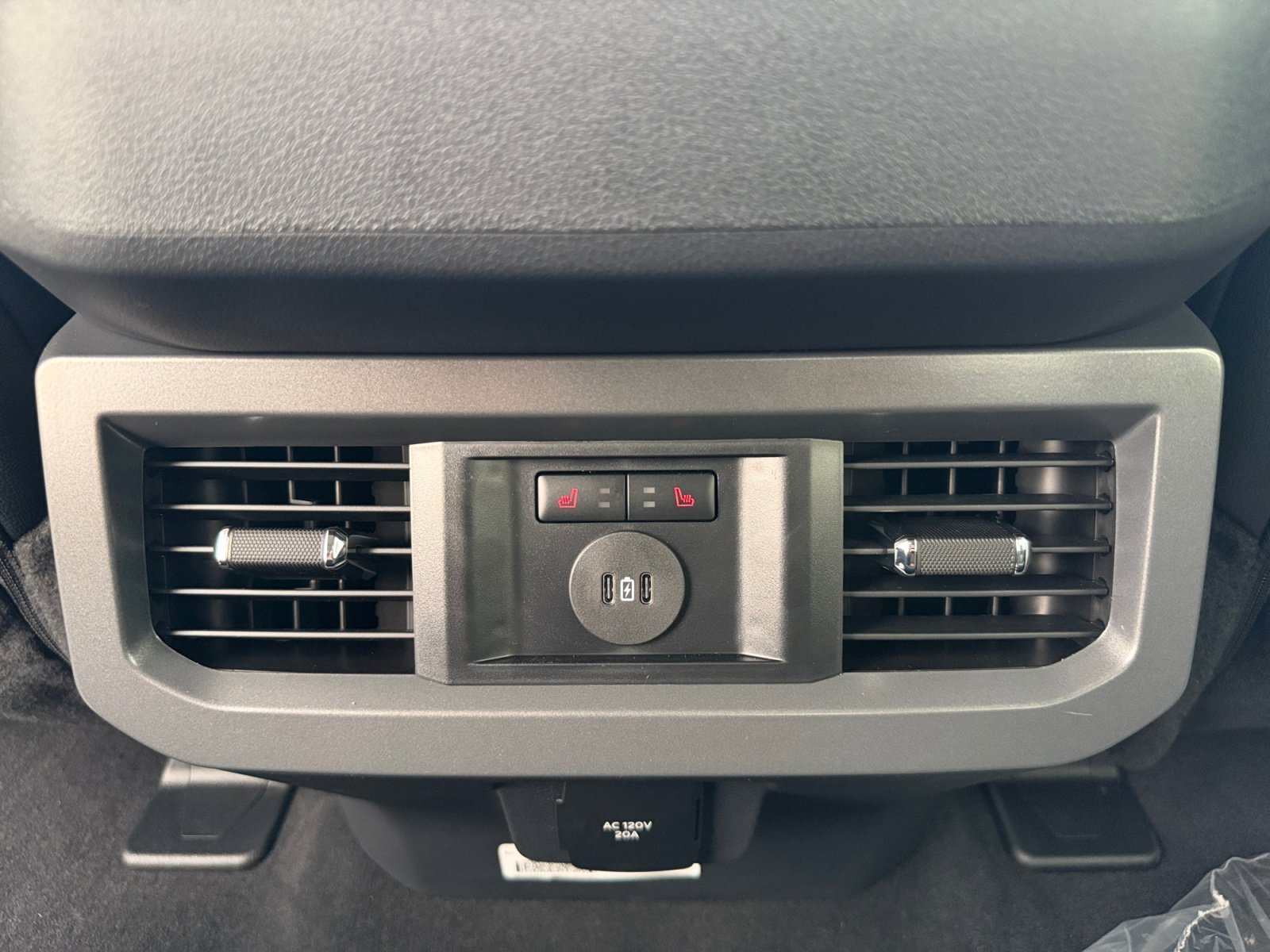 New 2026 Carbonized Gray Metallic Ford LARIAT image 23