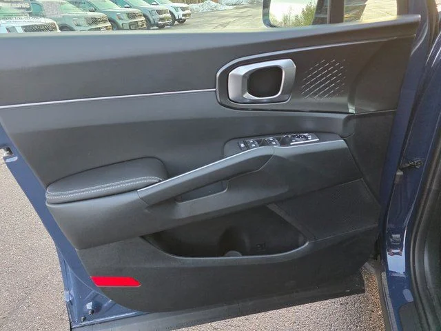 New 2026 Midnight Kia S image 24