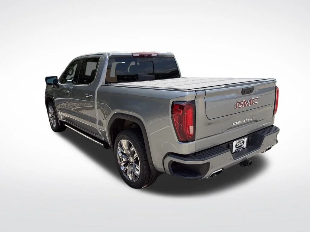 Used 2023 Silver GMC Denali image 6