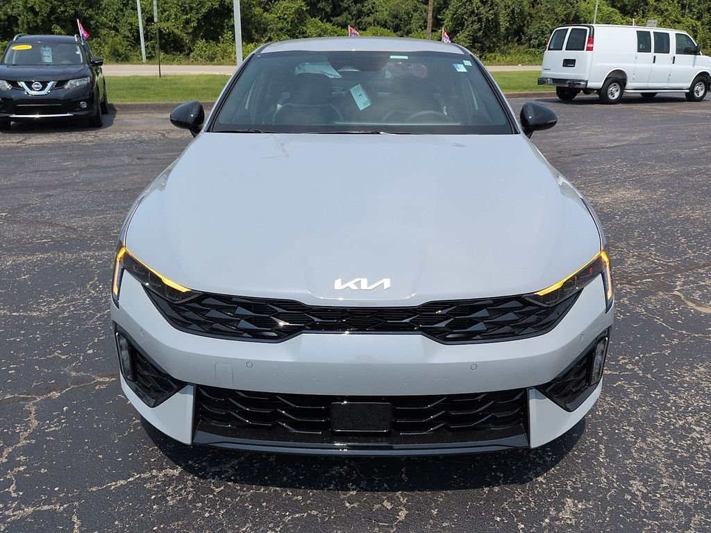 New 2026 Wolf Gray Kia GT-Line FWD image 3