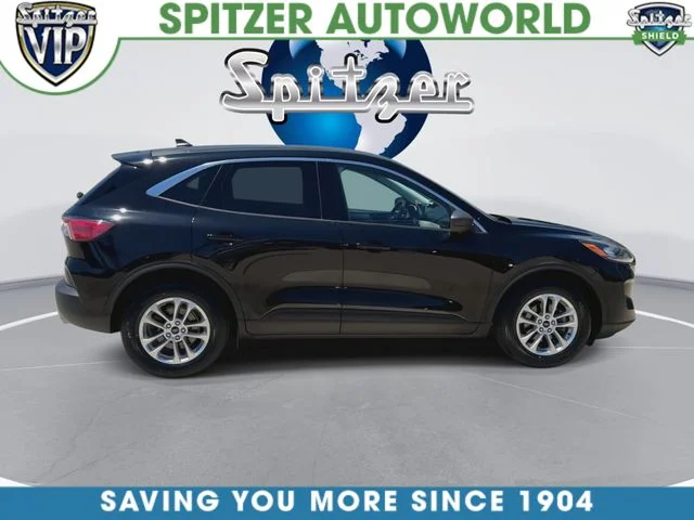 Used 2022 Black Ford SE image 10