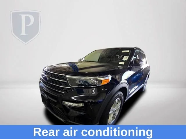 Used 2023 Black Ford XLT image 10