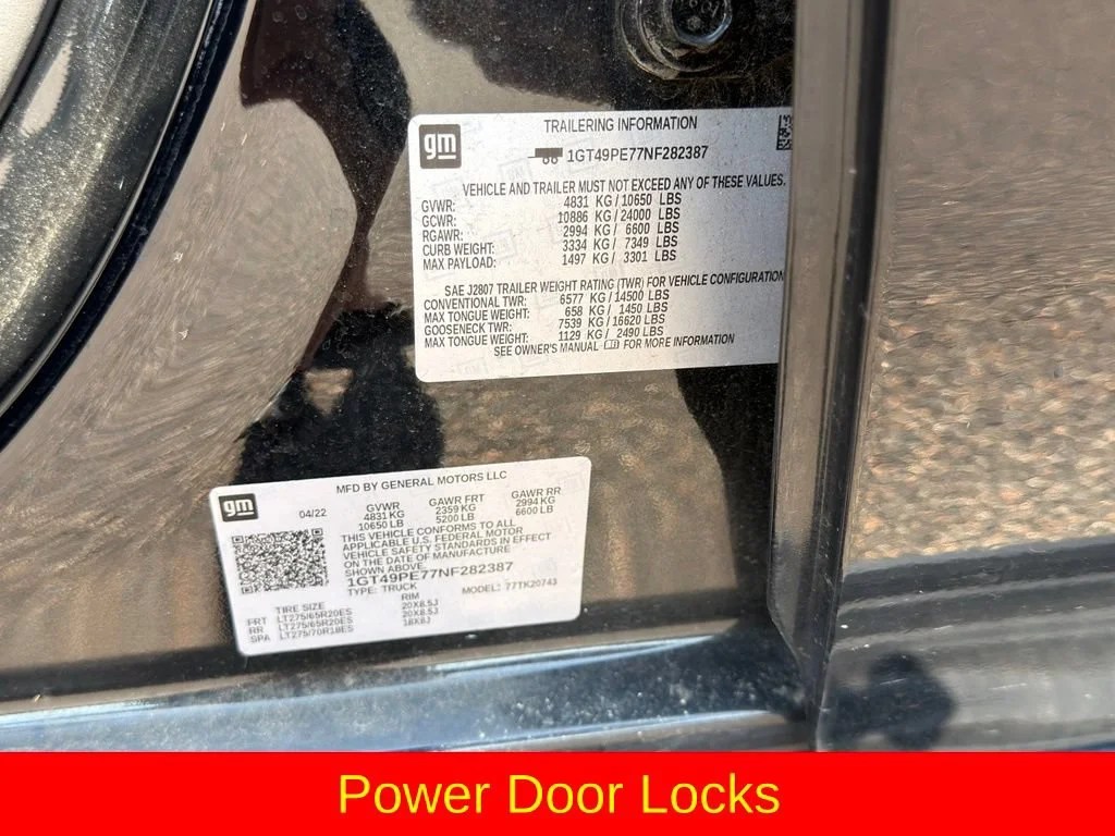 Used 2022 ONYX BLACK GMC AT4 image 30