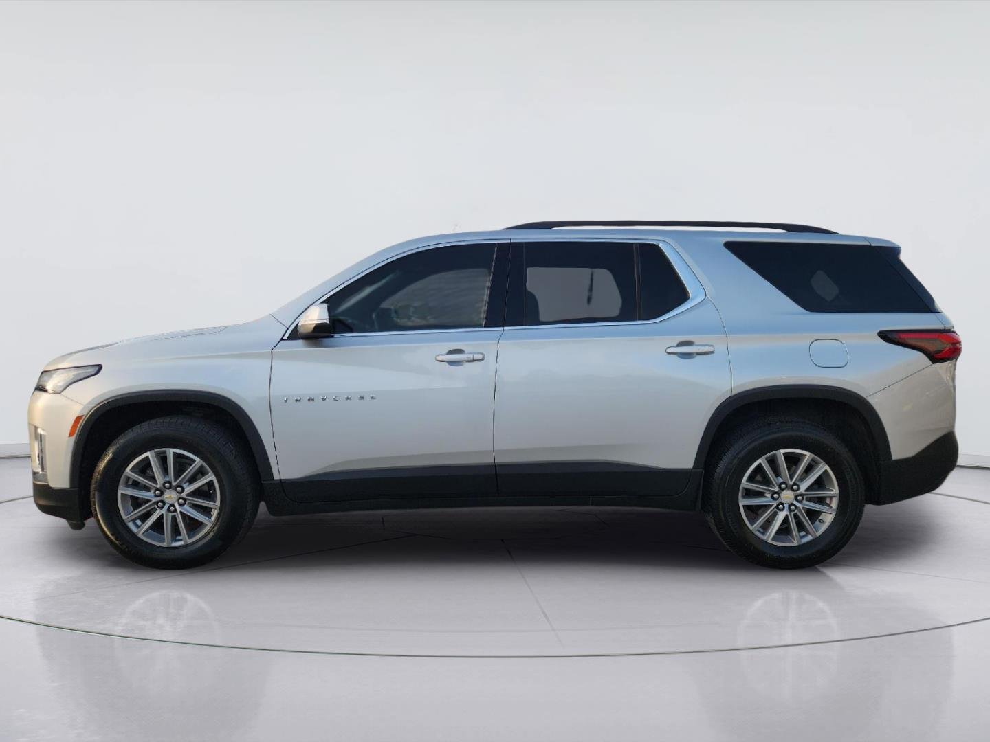 2022 Chevrolet Traverse LT Cloth Gray at Mac Haik Chevrolet
