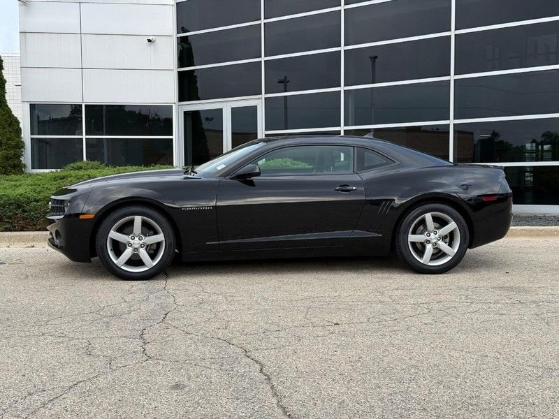 Used 2012 Black Chevrolet 2LT image 6