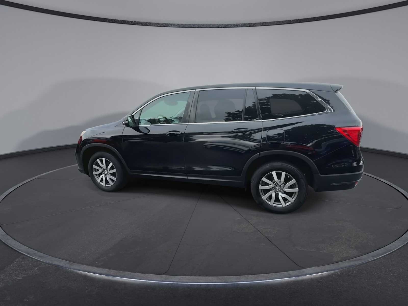 Used 2019 Crystal Black Pearl Honda EX-L image 5