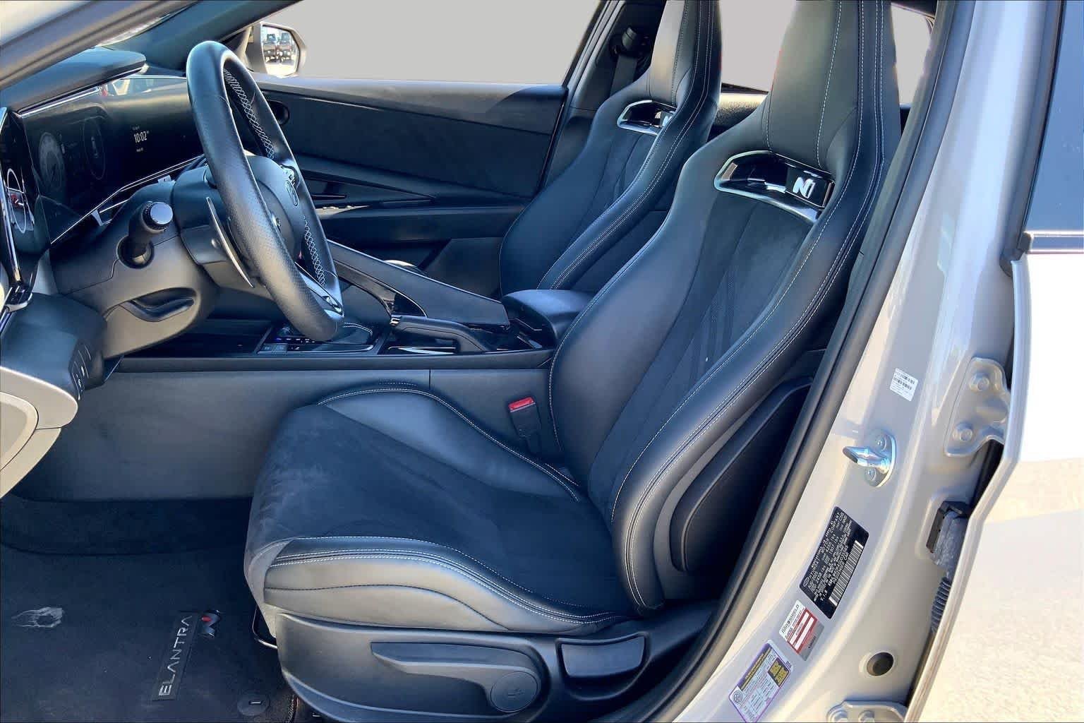 Used 2025 Cyber Gray Hyundai  image 8