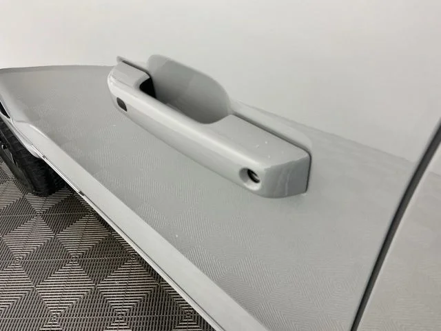 New 2026 Avalanche Ford Platinum image 15