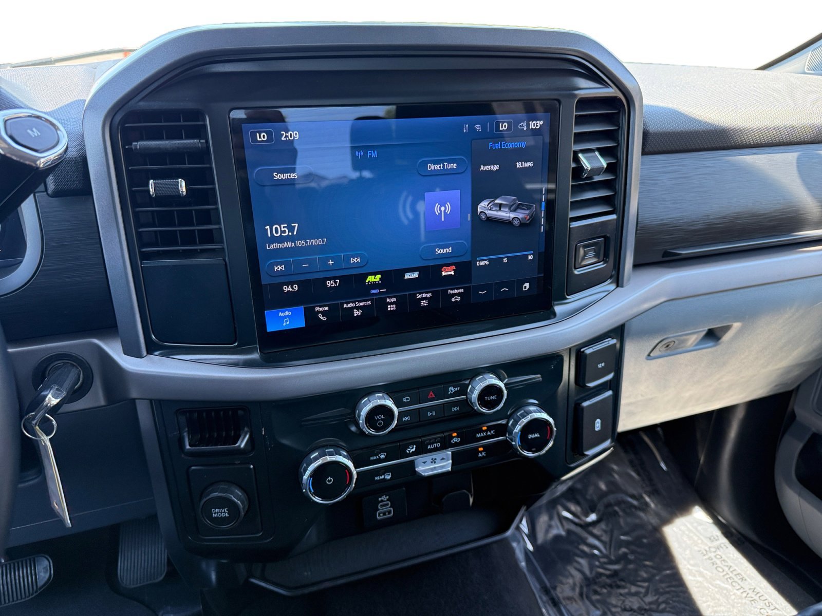Used 2025 Black Metallic Ford XLT image 12
