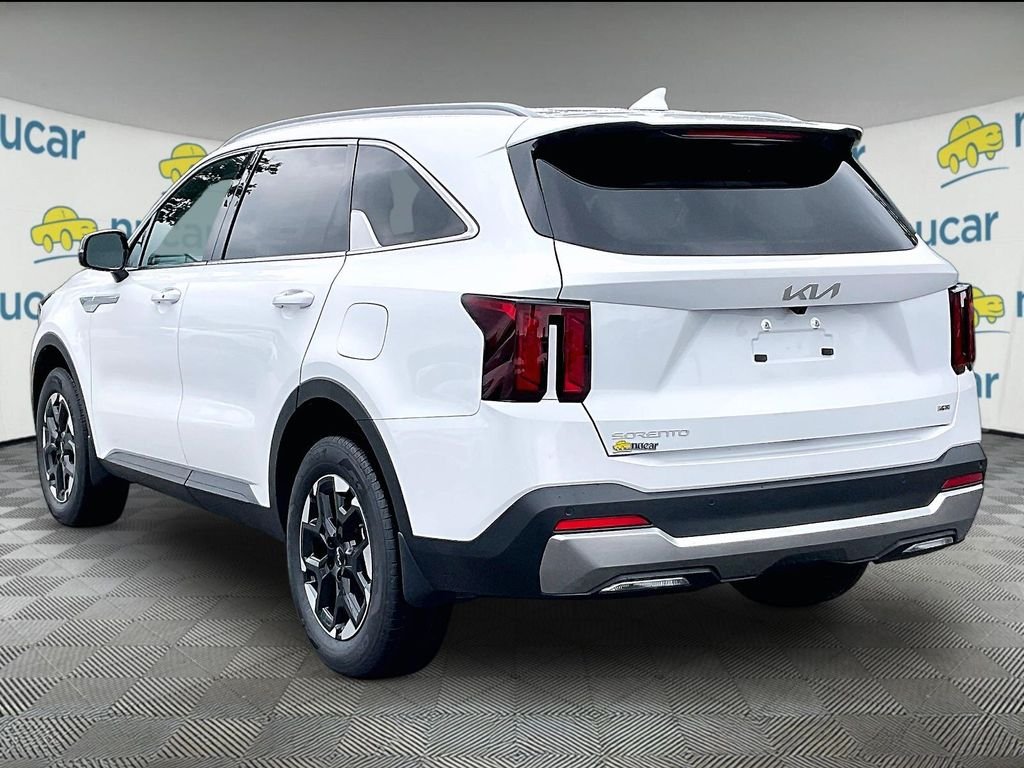New 2026 Glacial White Pearl Kia S image 5
