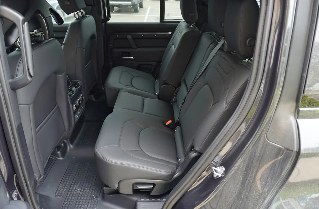 Used 2026 Gray Land Rover S image 28