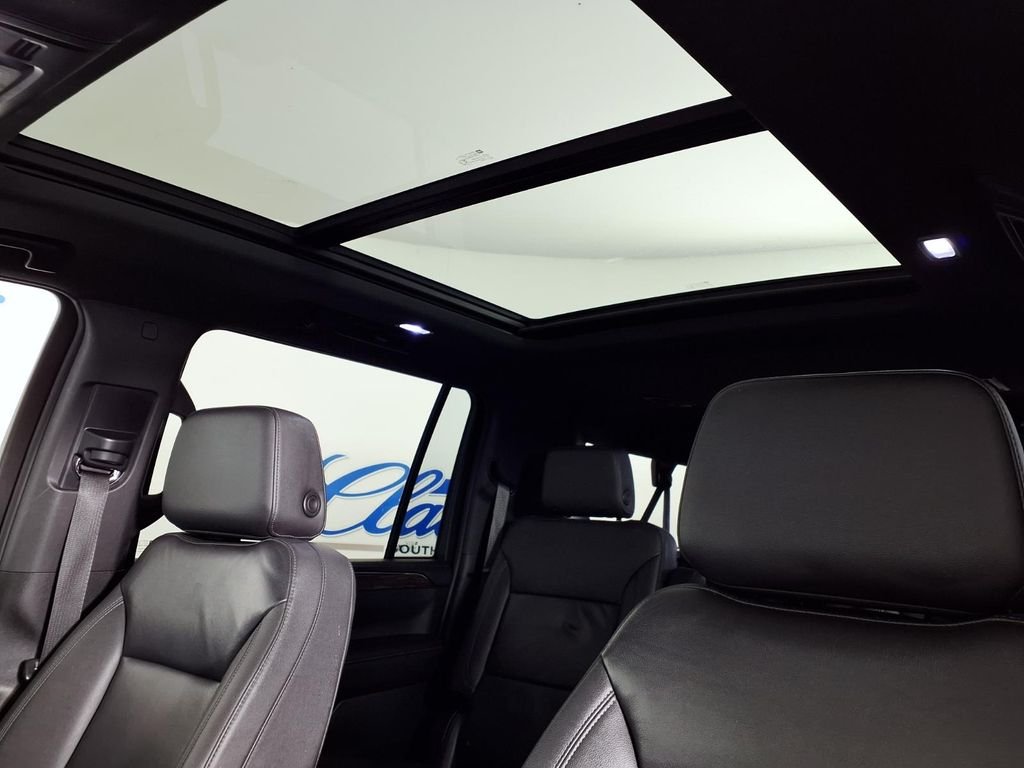 Used 2023 Gray Chevrolet LT image 14