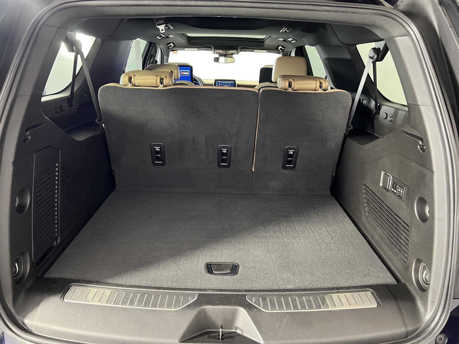 Used 2023 Midnight Blue Metallic Chevrolet Premier image 28