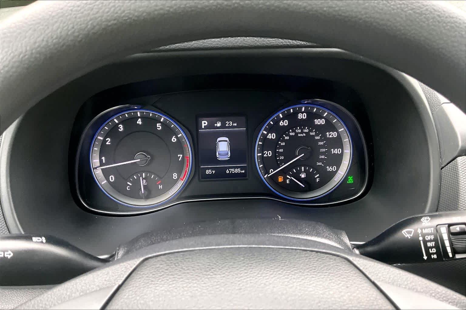 Used 2018 Thunder Gray Hyundai SE image 26
