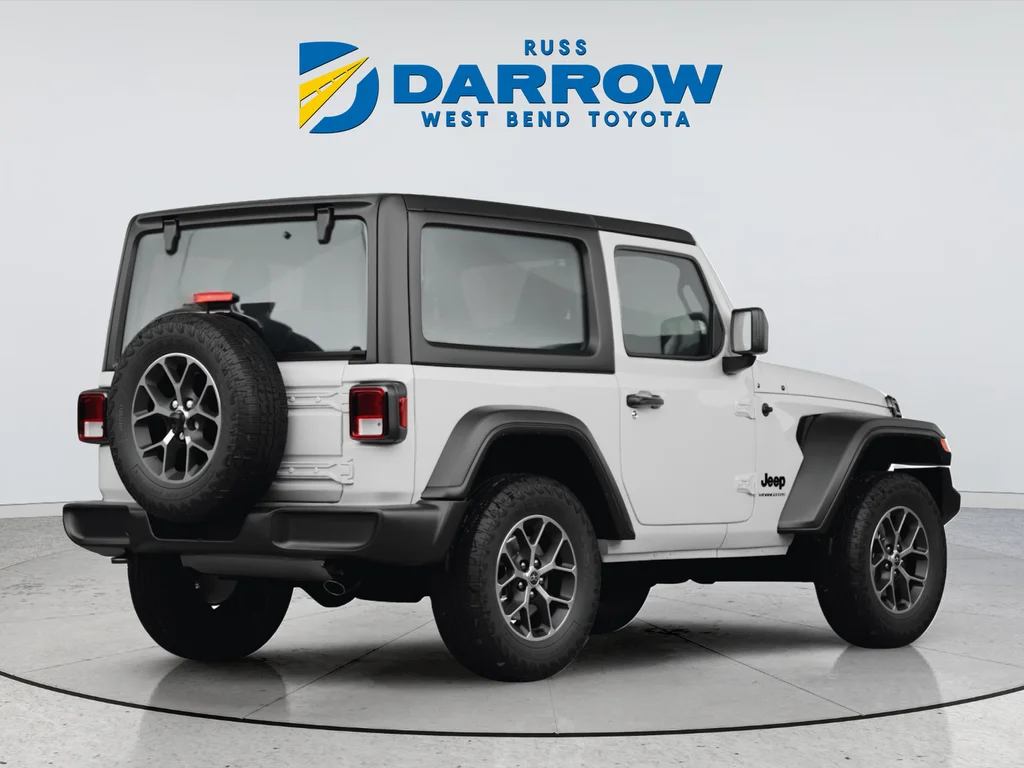 Used 2026 White Jeep Rubicon image 3