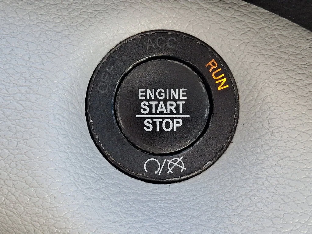 Used 2021 Blue Jeep Latitude Lux image 22