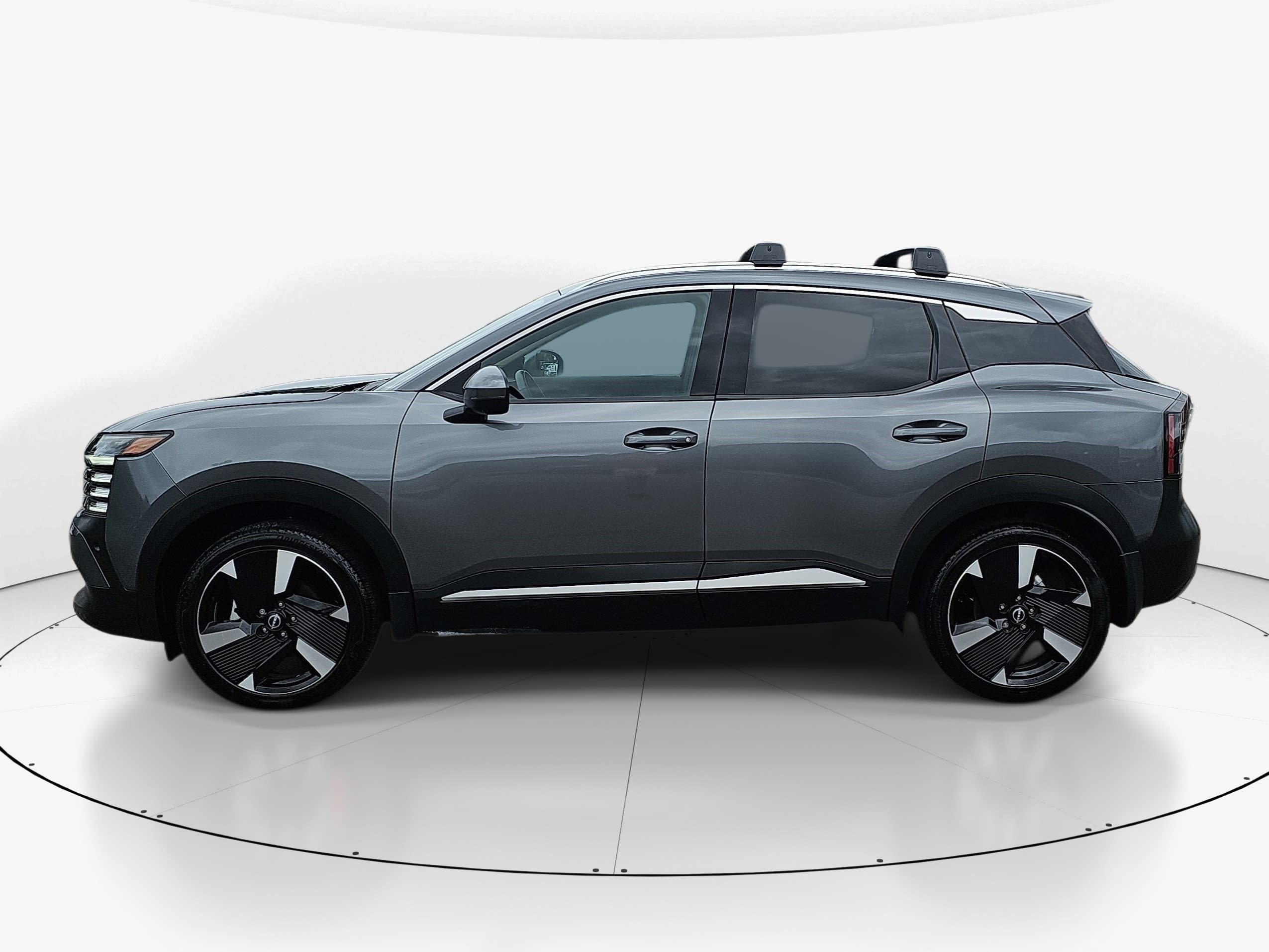 Used 2025 Gun Metallic Nissan SR image 6