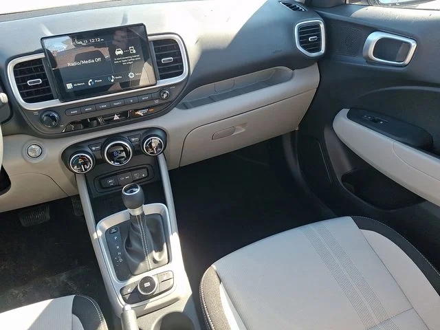 New 2026 Gray Hyundai SEL image 11