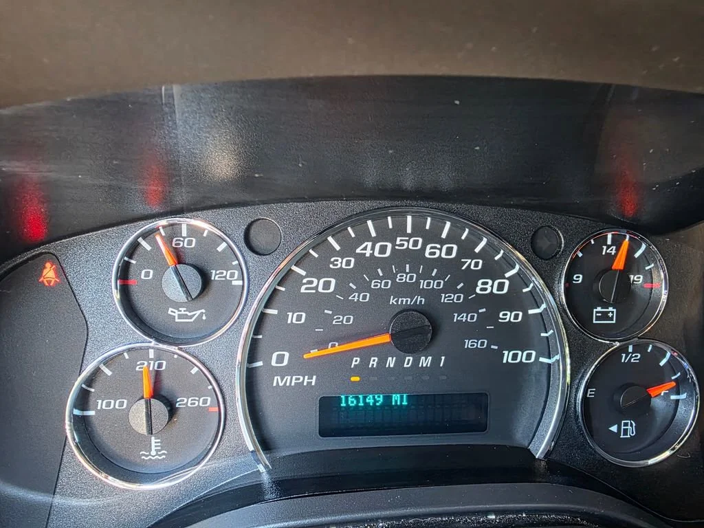 Certified Used 2024 Summit White GMC Work Van image 17
