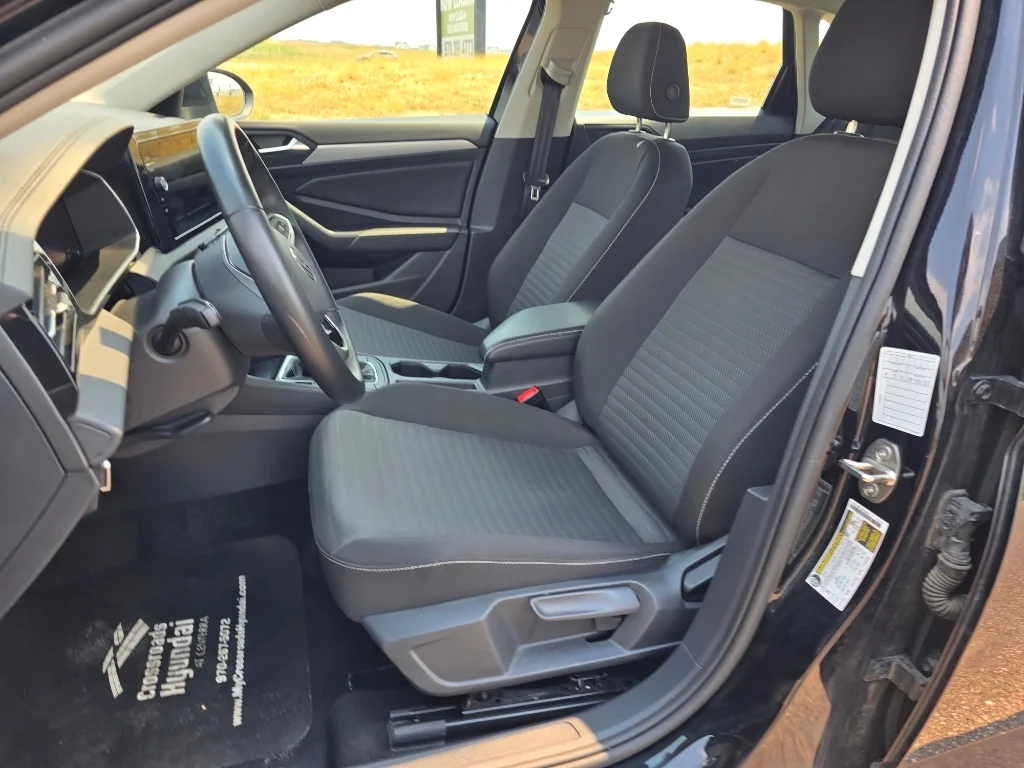 Used 2025 Deep Black Pearl Volkswagen S image 11