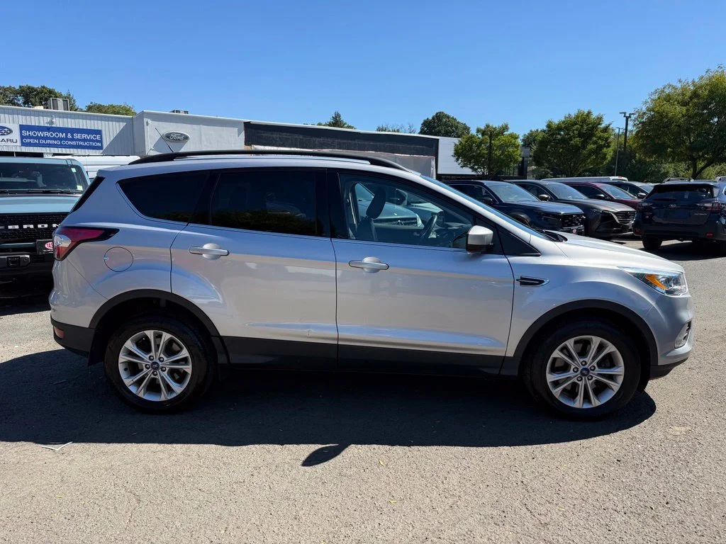 Used 2018 Ingot Silver Ford SEL image 5